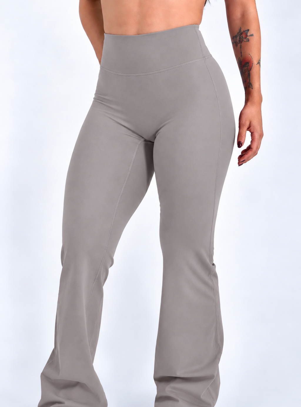 Signature Flare Leggings