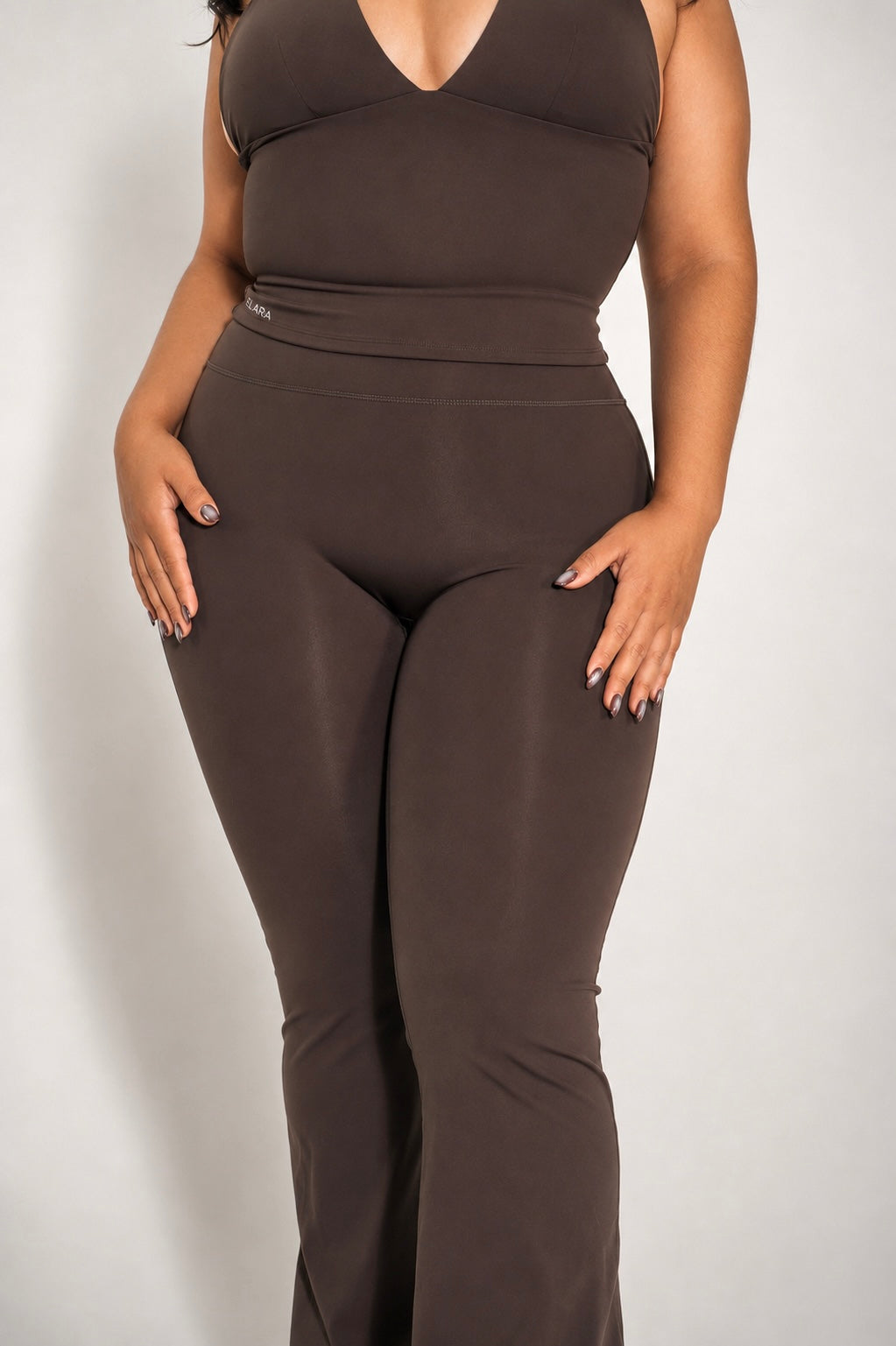 Signature Flare Leggings
