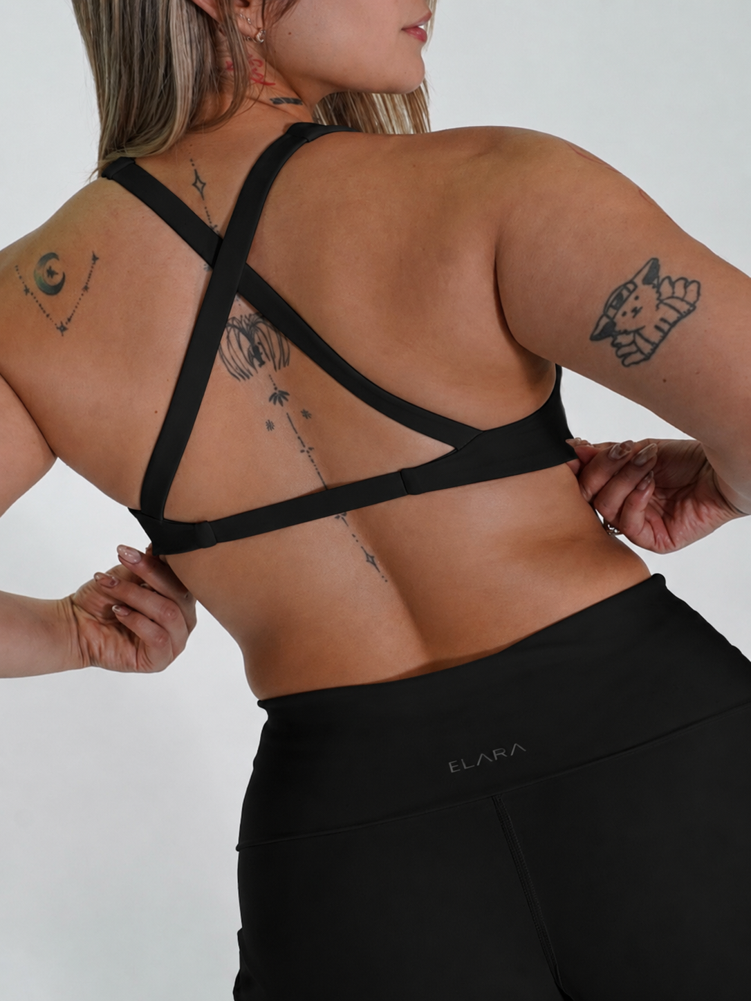 Essence Sport Bra-Black